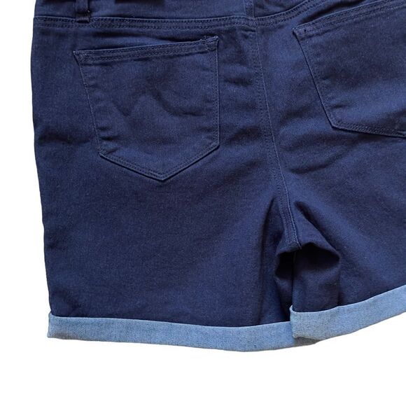 AZ Denim 5-Button Dark Wash Folded Hem Shorts Size 10 NWT - Picture 11 of 15